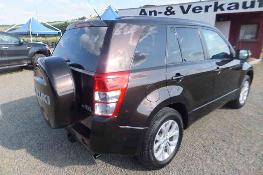 Suzuki Grand Vitara 2.4i Comfort Aut. benzín 124kw - foto 3