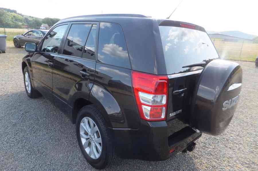 Suzuki Grand Vitara 2.4i Comfort Aut. benzín 124kw - foto 12