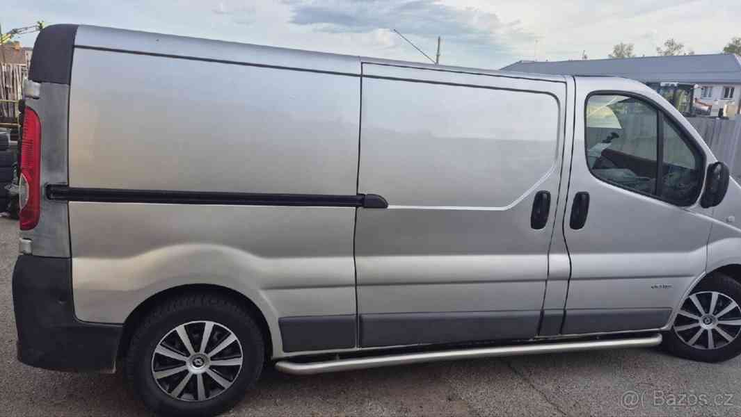 Renault Trafic 2,0   long - foto 12
