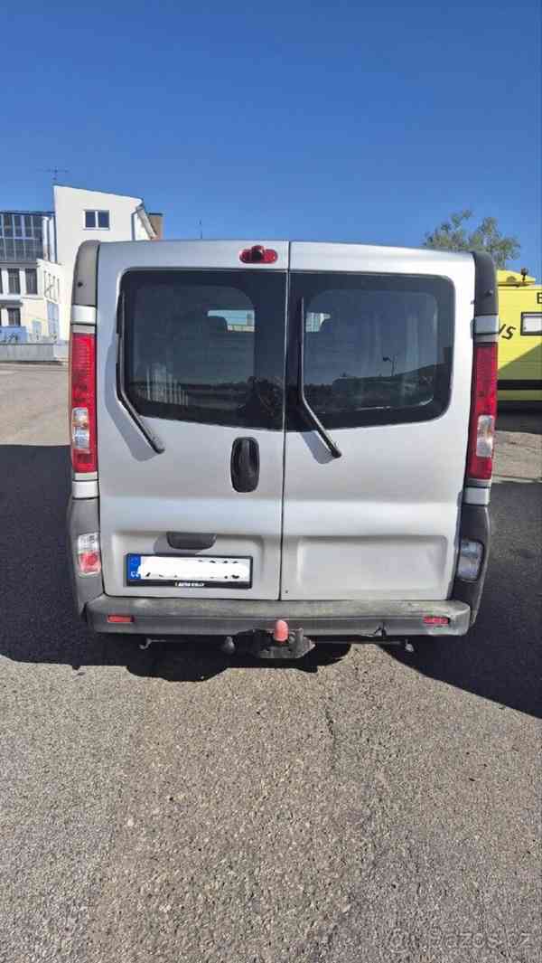 Renault Trafic 2,0   long - foto 6