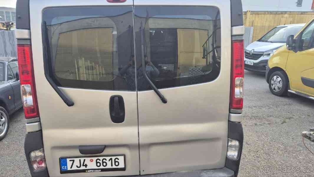 Renault Trafic 2,0   long - foto 13