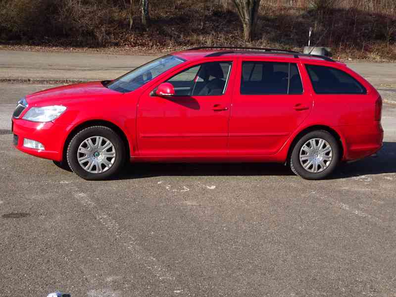 Škoda Octavia 1.9 TDI r.v.2009 (77 kw) klima ČR - foto 3