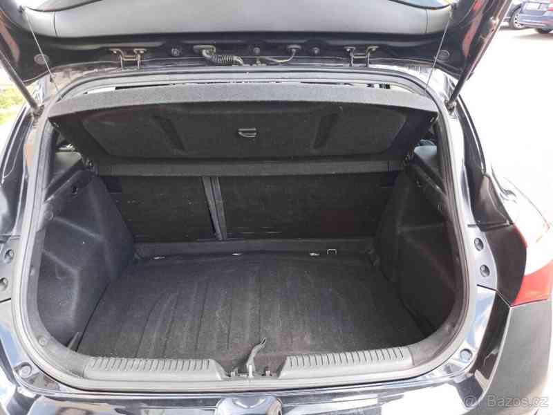 Hyundai i30 1,4   2015, benzínový motor - foto 4