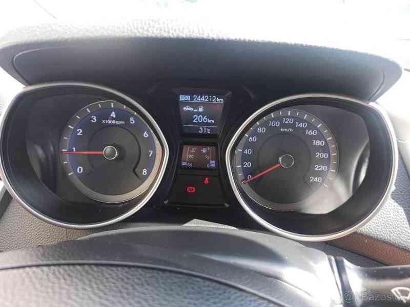 Hyundai i30 1,4   2015, benzínový motor - foto 7