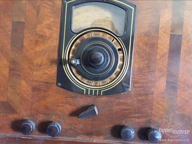 radio z roku 1924 styl Art Decco - špičkový design - foto 2