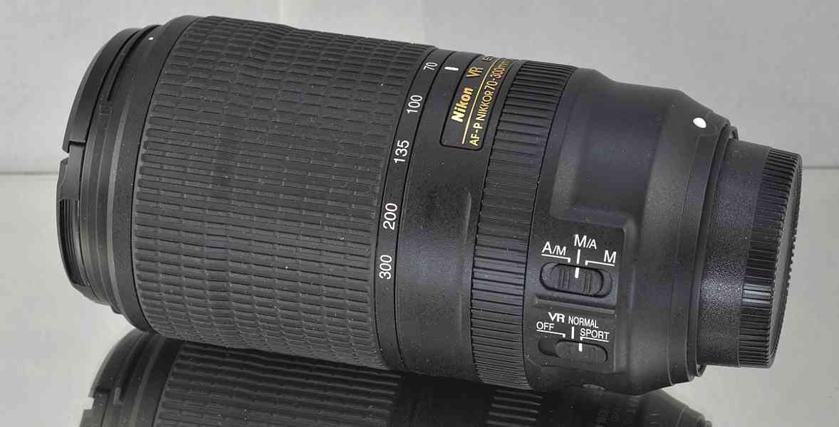 Nikon AF-P Nikkor 70-300mm f/4.5-5.6 E ED VR **FX  - foto 6