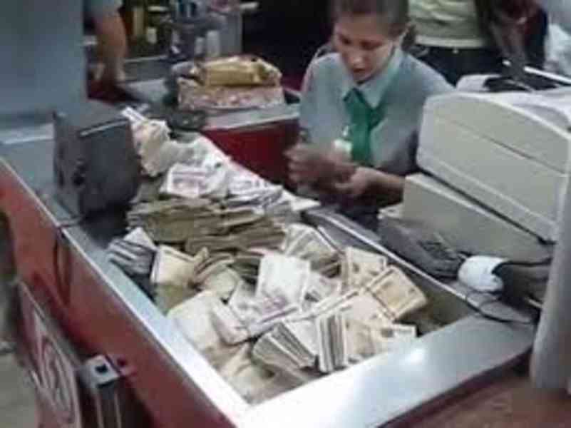 ŘEŠENÍ VAŠICH POTŘEB FINANČNÍ POMOCI