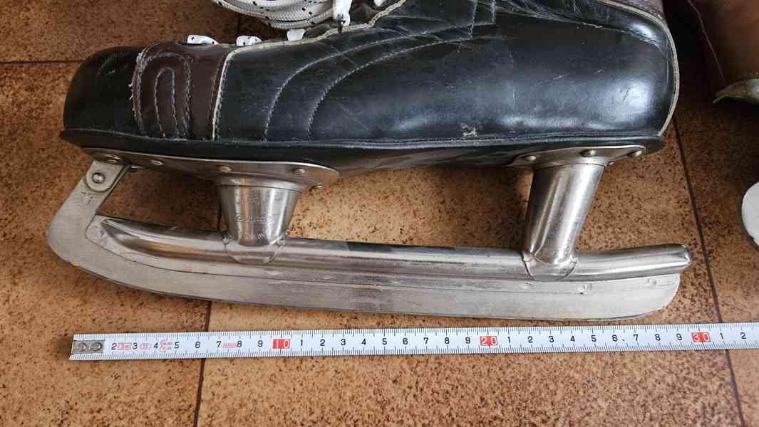 Pánské brusle Kovopol Tornado velikost 27 a dětské brusle - foto 2