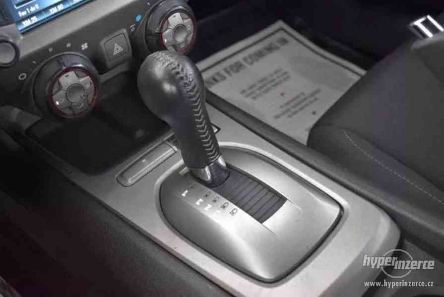 Chevrolet Camaro 1LT 3,6l benzín automat - foto 19