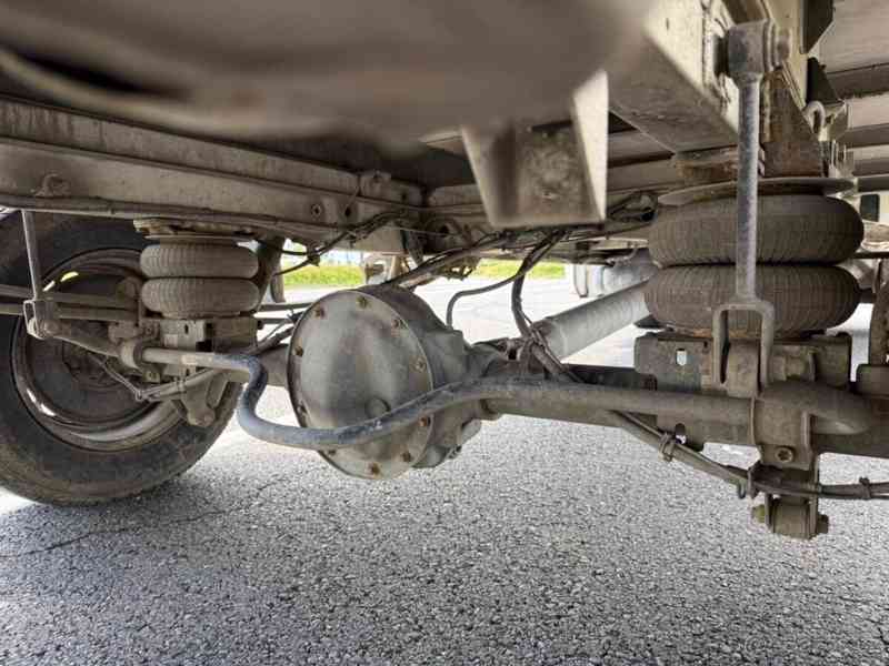Volkswagen Crafter 2,0   TDI, skříň čelo - foto 18