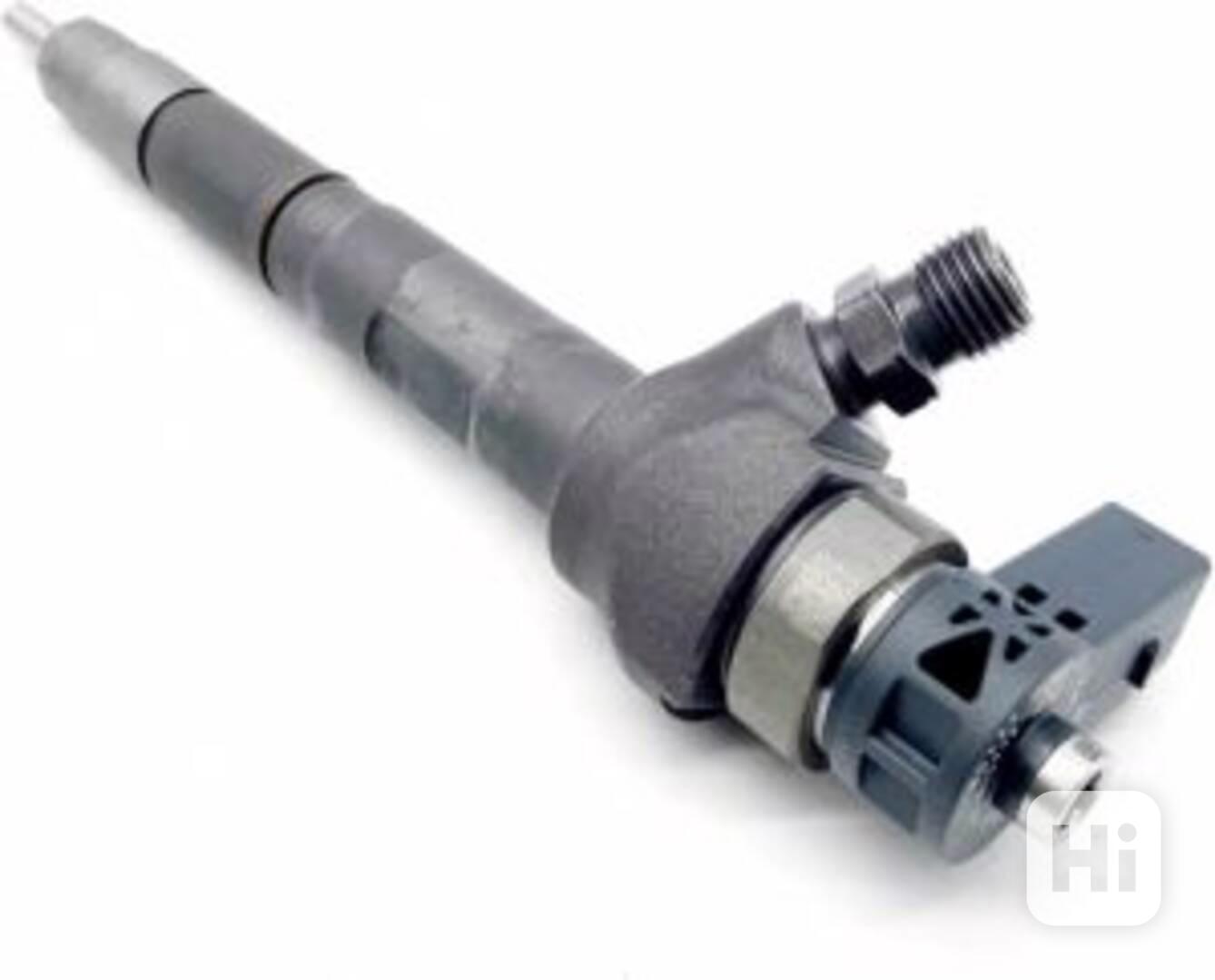 Vstřikovač BOSCH 0445110475 0986435242  - foto 1