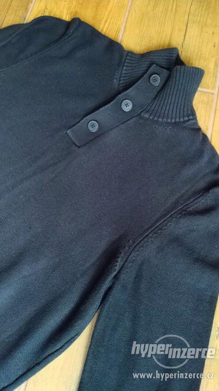 Sytě černý pánský svetr S.Oliver, vel.XL - foto 2