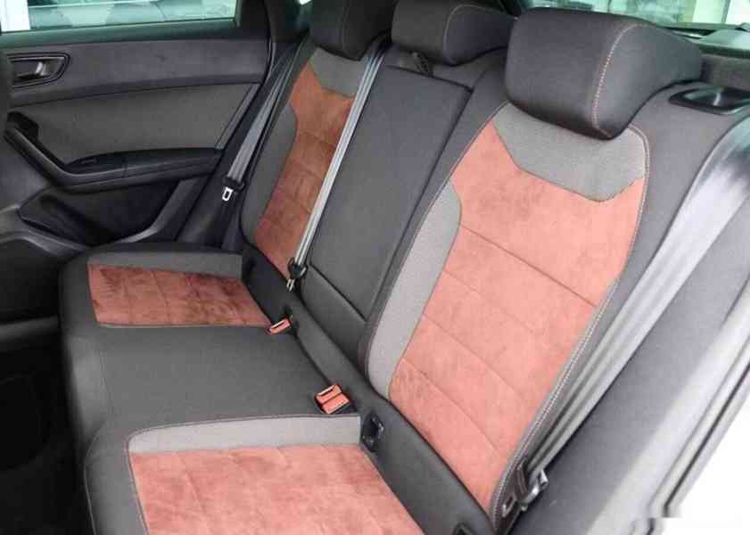 Seat Ateca 1.6TDi XCELLENCE DSG K360° - foto 19