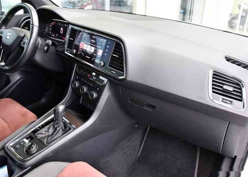 Seat Ateca 1.6TDi XCELLENCE DSG K360° - foto 17