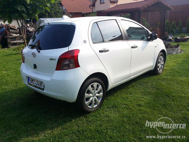 Toyota Yaris II 1.4 D-4D - foto 3