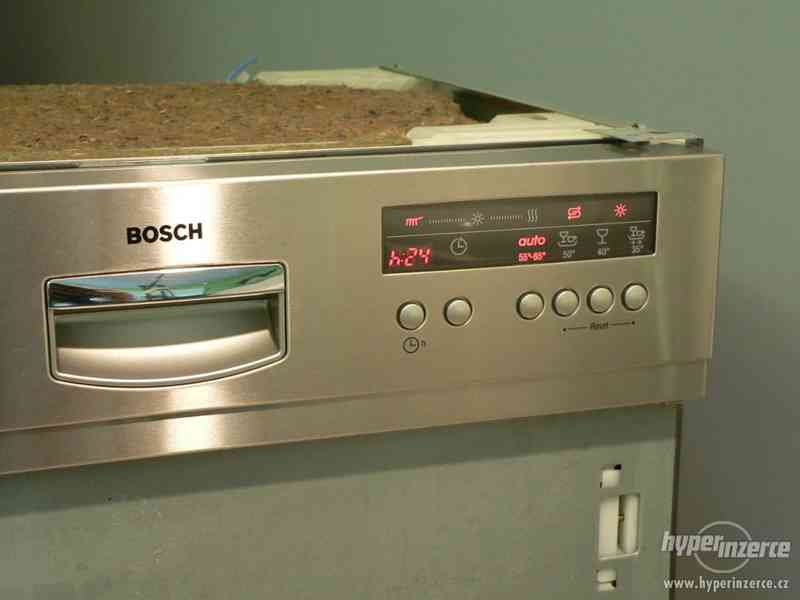 Bosch vestavná nerezová myčka SGI49A55 - foto 1