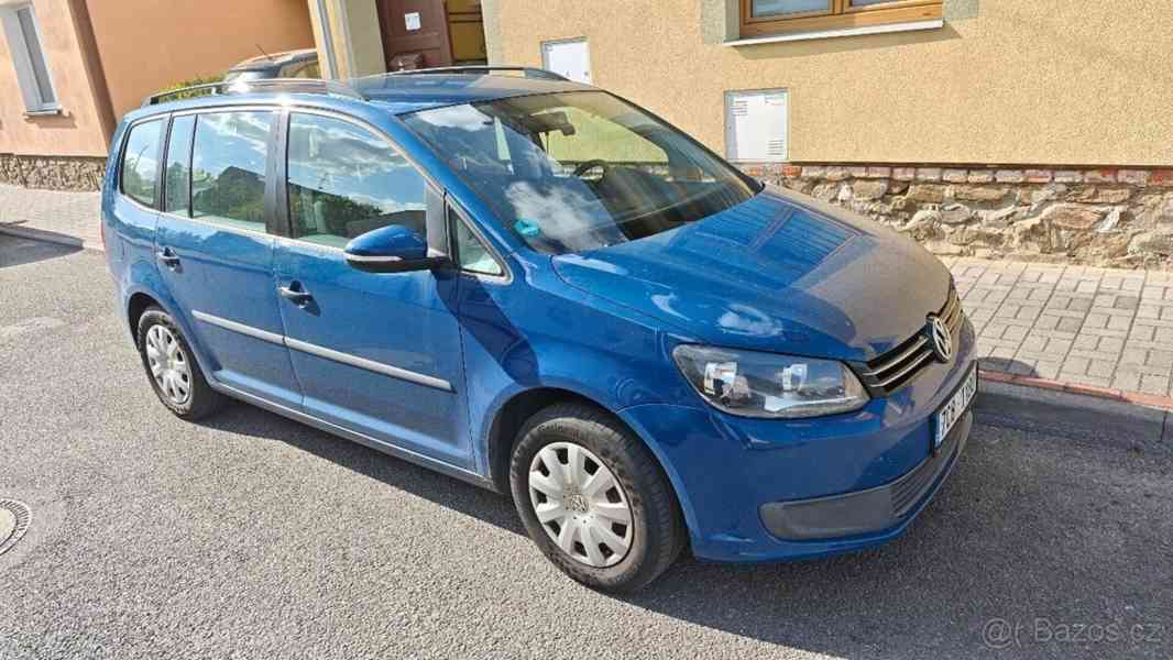 Volkswagen Touran - foto 5