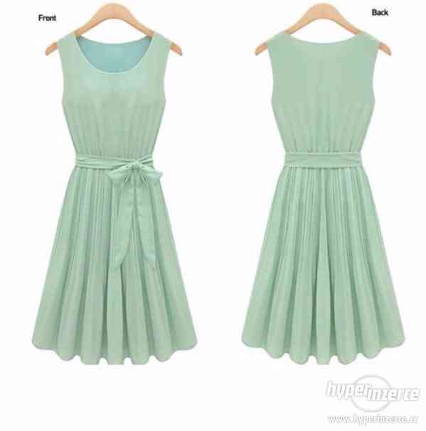 Nové zelenkasté šaty - foto 2