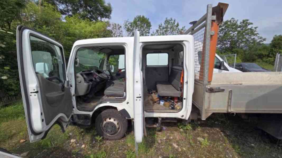 3.5t 6míst tupláky 3.4x2m valník tažné 96kW 2.5D Nissan - foto 3