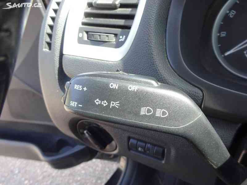 Škoda Roomster 1.4i 16v r.v.2009 (63 kw) KLIMATRONIC - foto 11