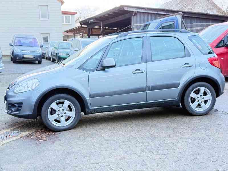 Suzuki SX4 1,6i Club benzín 4x4 88kw - foto 10