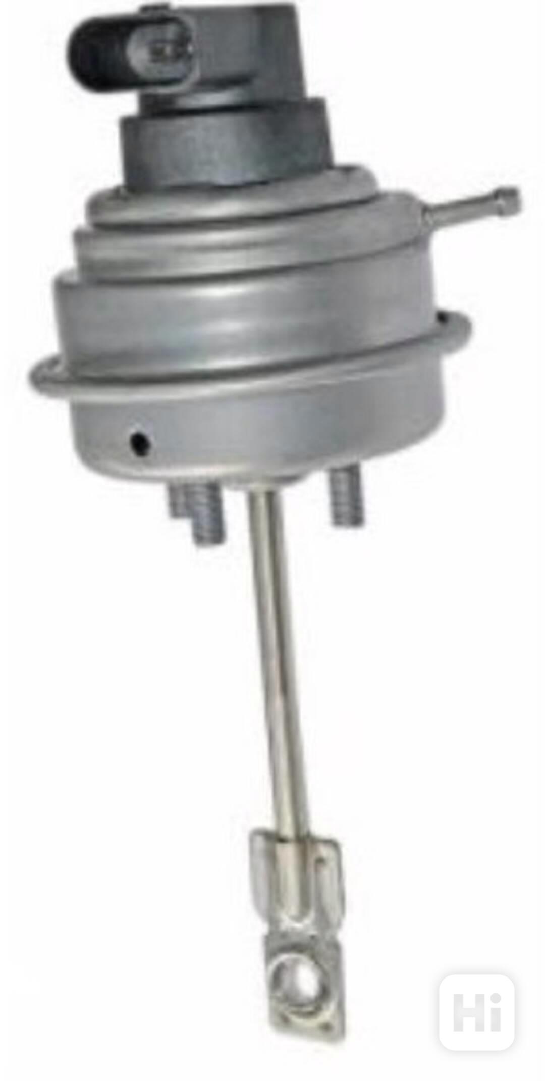 Elektro-pneumatická regulace 03L253010F 785448-5005S - foto 1