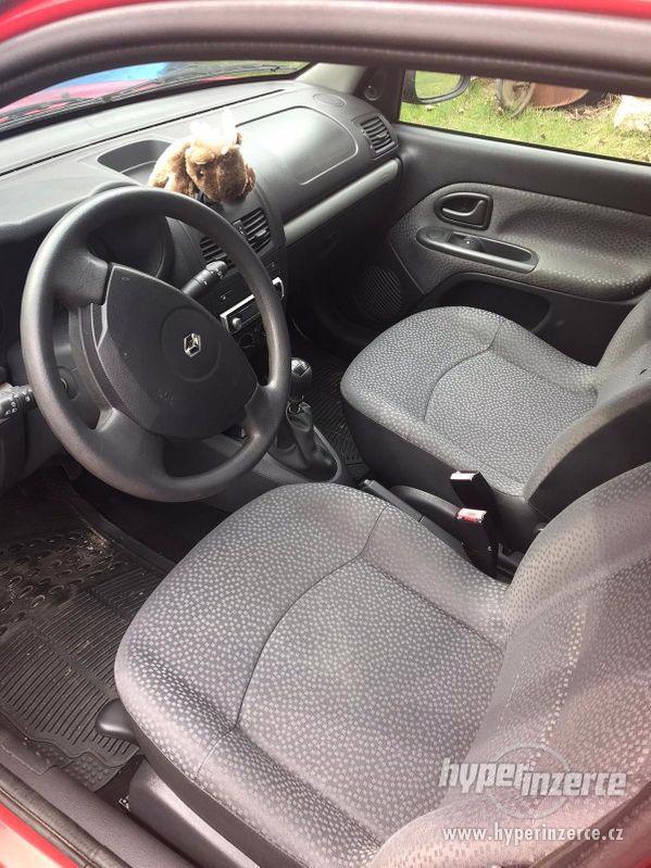 Renault Clio - foto 9