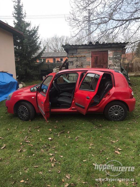 Renault Clio - foto 11