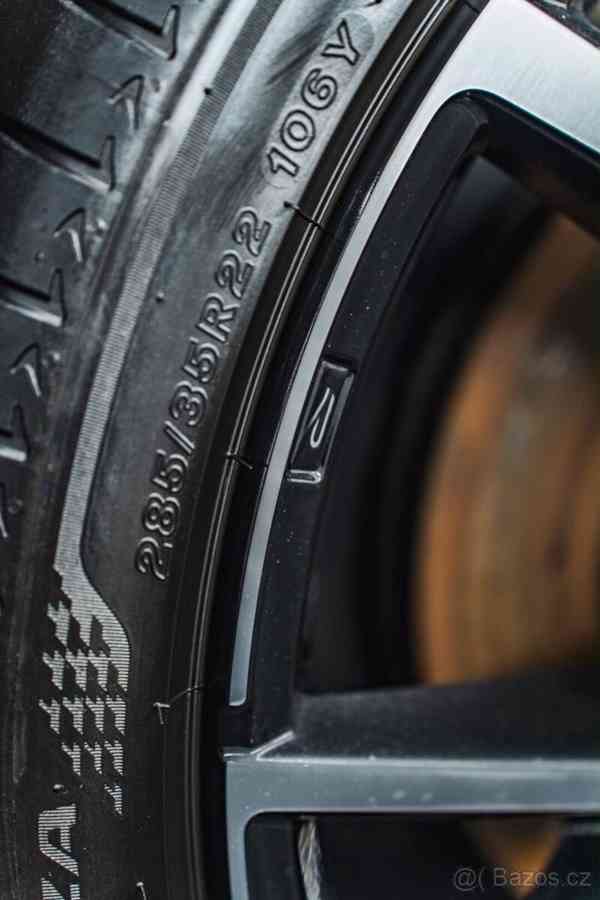 Volkswagen Touareg 3,0   TDi R Line BLACK STYLE MAX VÝB - foto 3