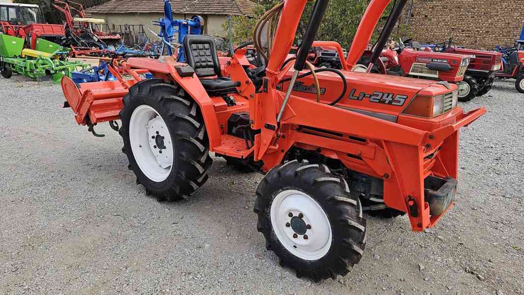 Kubota L1-245D - foto 7