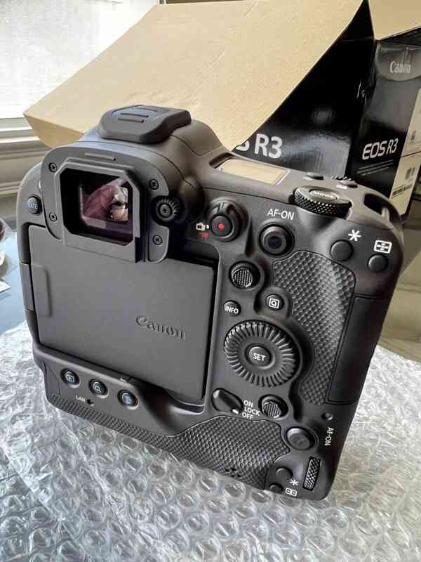 Canon EOS R3 Mirrorless Digital Camera bazar Hyperinzerce.cz