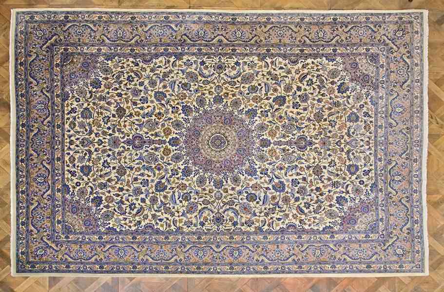 Velký perský koberec Nain 412 x 300 cm - foto 1