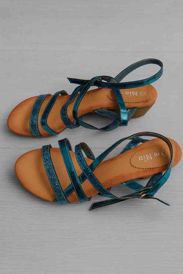 5 x luxusní sandály - foto 5