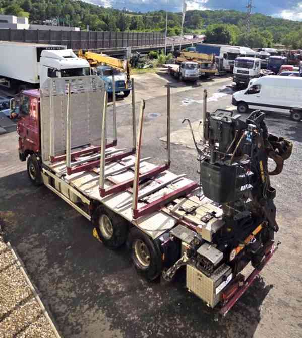 6x6 les Phoenix Prasident 30t 5.4m Umikov +HR drapák - foto 3