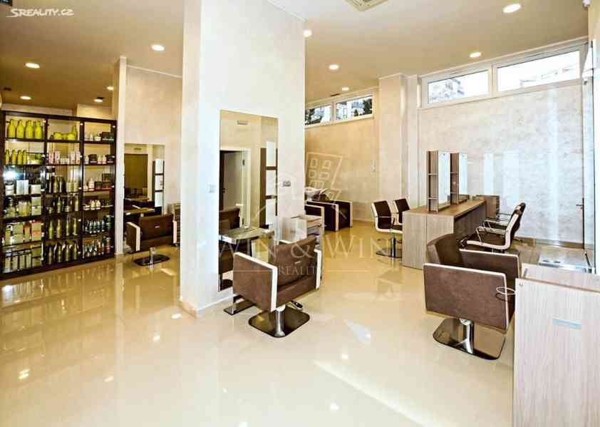 K pronájmu pracovní místa v plně vybaveném kosmetickém salon - foto 4