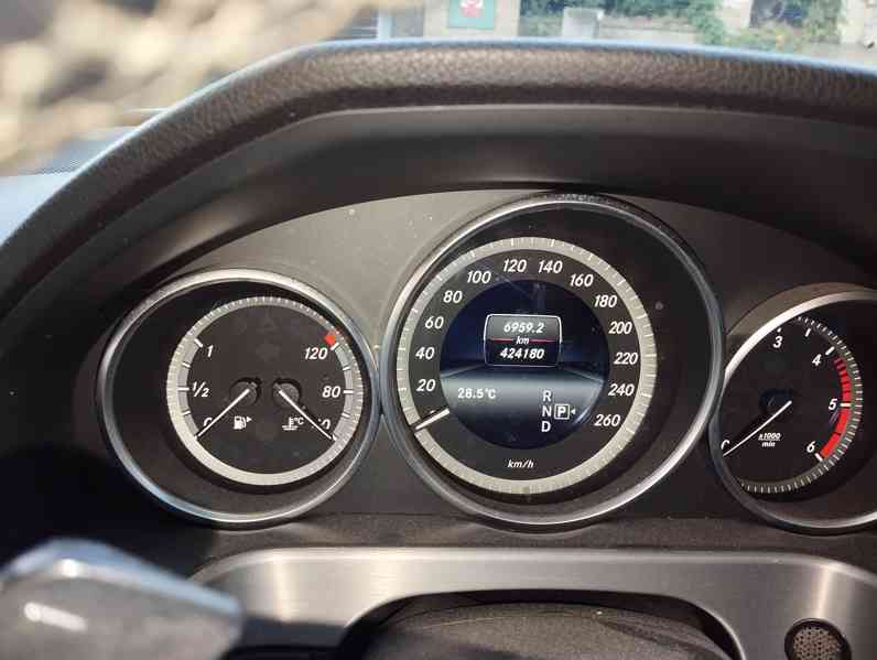 Mercedes E200Cdi combi - foto 3