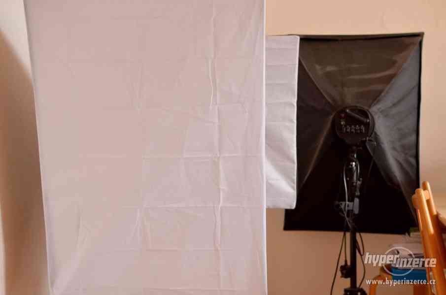 FOTO STUDIO + Stojan a pozadí - foto 2