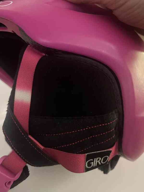  Lyžařská helma GIRO + brýle BLIZ - foto 4