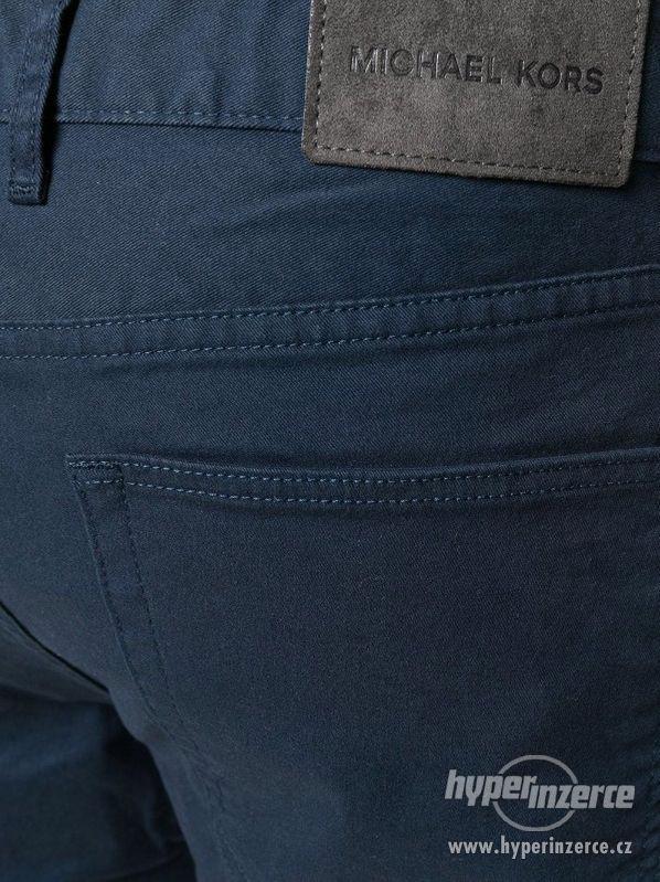 Michael Kors - Pánské slim fit kalhoty Parker Velikost: 30/3 - foto 4
