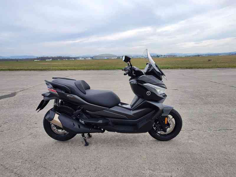 VOGE SR4 350i MAX, najeto 2000 km, bohatá výbava - foto 9