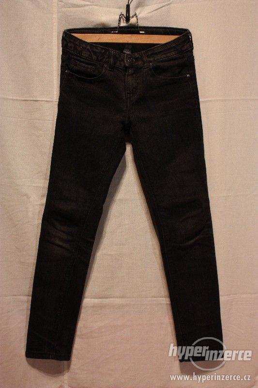 Značkové černé džíny zn. ZARA - foto 1
