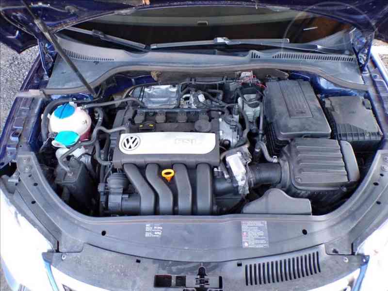 Volkswagen Eos 2,0 FSI - NOVÁ STK V CENĚ VOZU - foto 17
