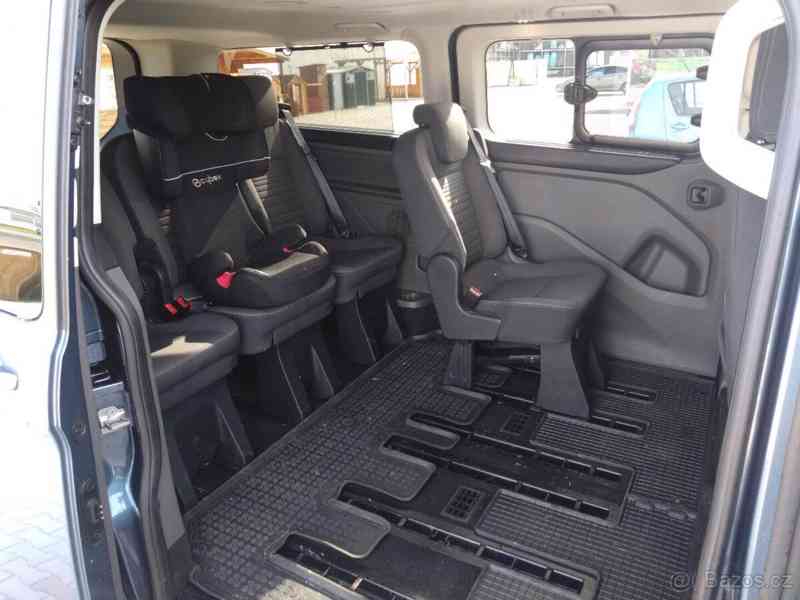 Ford Tourneo Custom 2,0   TITANIUM EcoBlue 96kW - foto 8