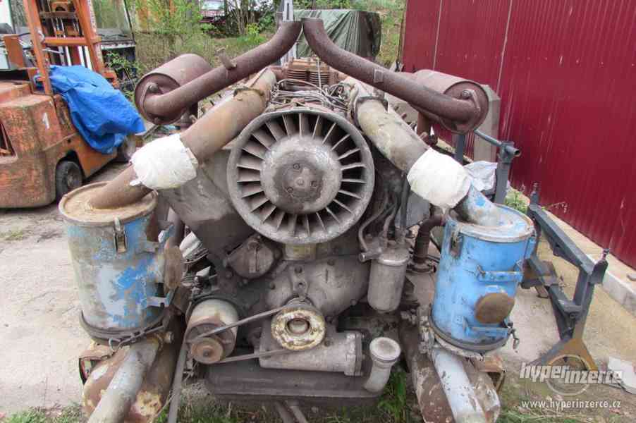Kompresor Škoda s motorem Tatra - foto 3