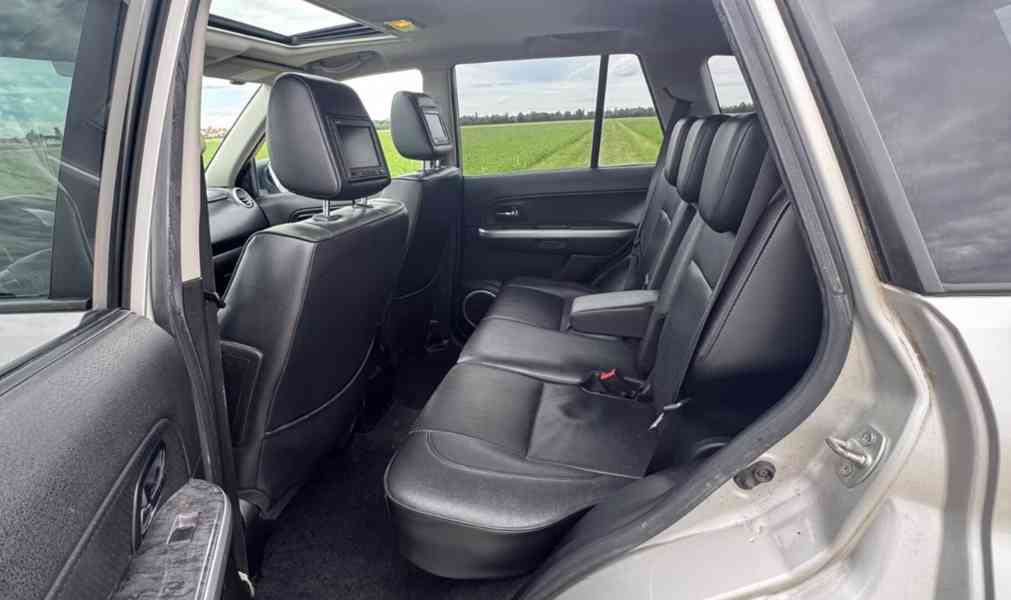 Suzuki Grand Vitara 3.2i 20J AUT benzín 171kw - foto 8