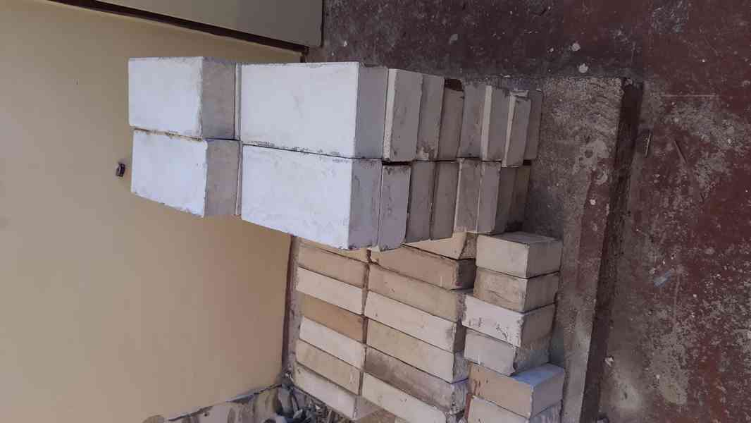 Cihly bílé - foto 2