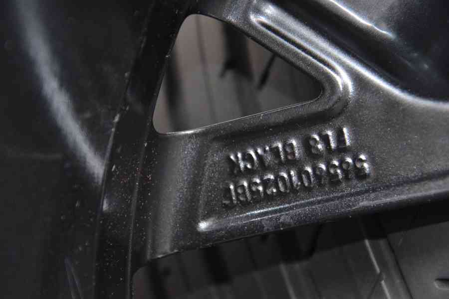 Š.Kodiaq,/VW Tiguan -ZÁNOVNÍ Alu sada-235/50R19 103V. - foto 14