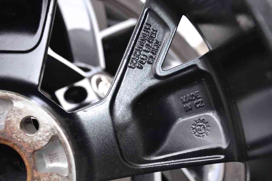 Š.Kodiaq,/VW Tiguan -ZÁNOVNÍ Alu sada-235/50R19 103V. - foto 12