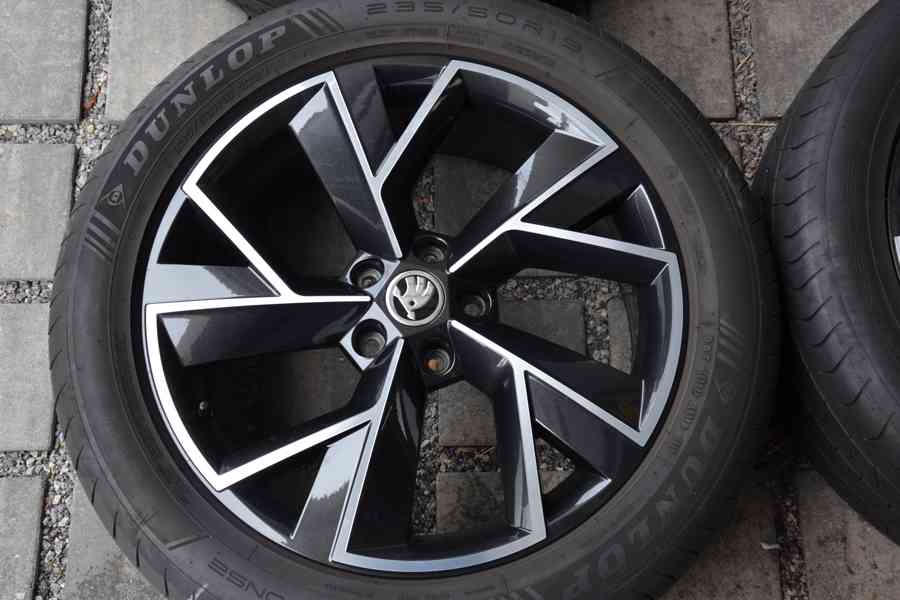 Š.Kodiaq,/VW Tiguan -ZÁNOVNÍ Alu sada-235/50R19 103V. - foto 5