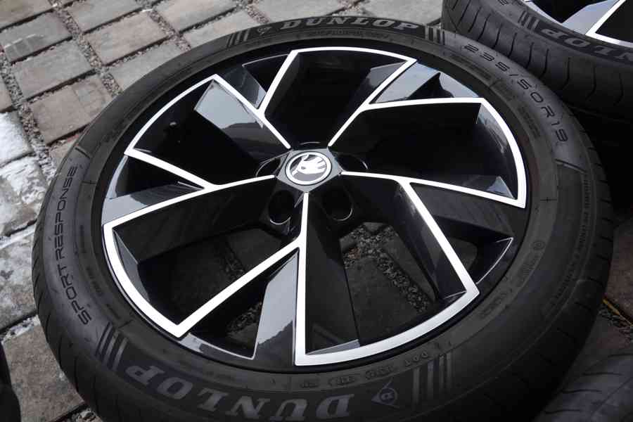 Š.Kodiaq,/VW Tiguan -ZÁNOVNÍ Alu sada-235/50R19 103V. - foto 11